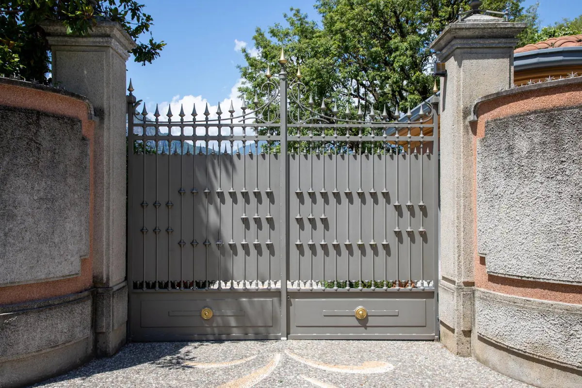 Exposed Concrete Fence